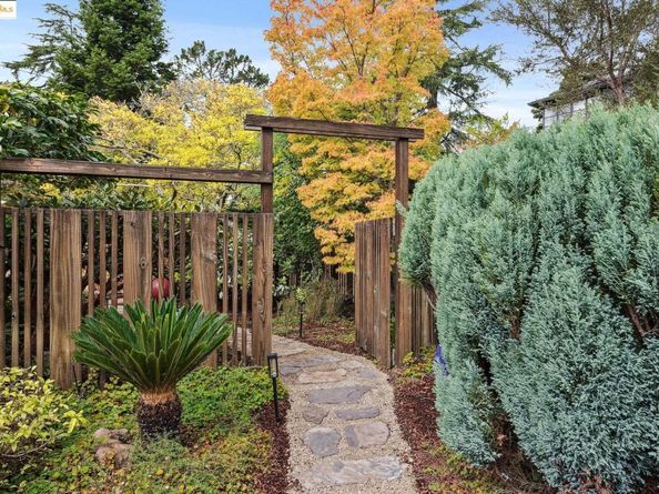 5690 Chelton Drive, Oakland CA 94611