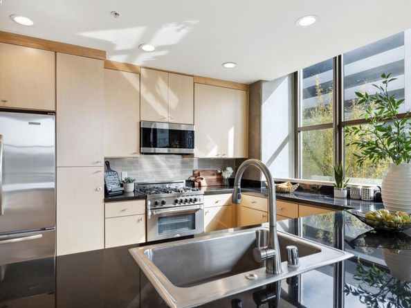 311 2nd St 311, Oakland CA 94607