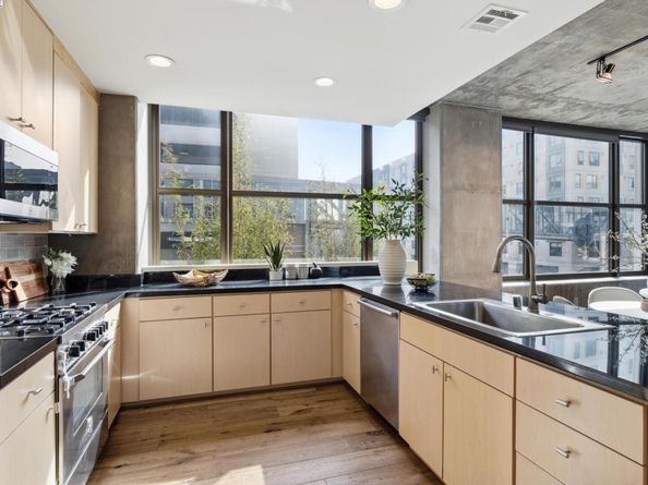 311 2nd St 311, Oakland CA 94607