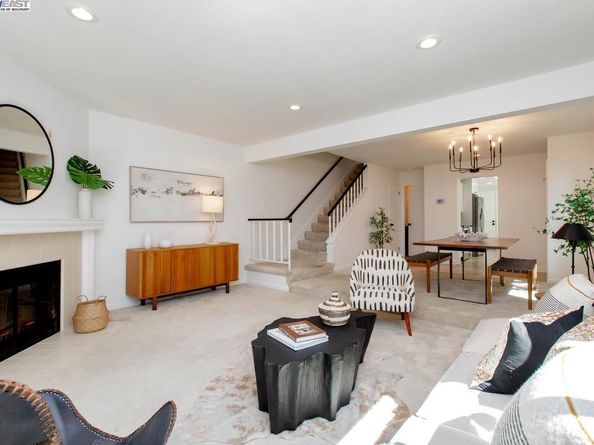 158 Oak Park Dr, Alameda CA 94502