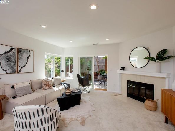 158 Oak Park Dr, Alameda CA 94502