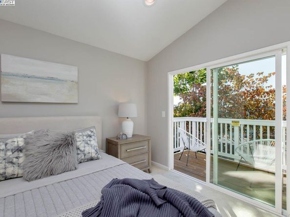 158 Oak Park Dr, Alameda CA 94502