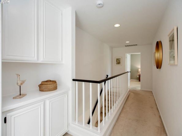158 Oak Park Dr, Alameda CA 94502
