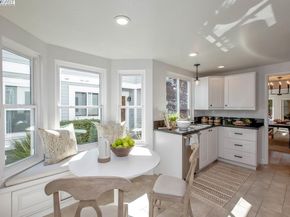 158 Oak Park Dr, Alameda CA 94502
