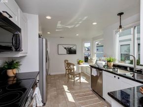 158 Oak Park Dr, Alameda CA 94502