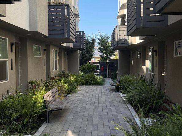 3957 Wattling Street, Oakland CA 94601