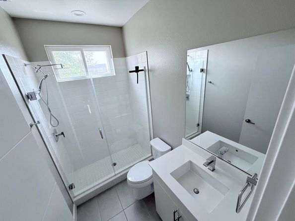 3957 Wattling Street, Oakland CA 94601