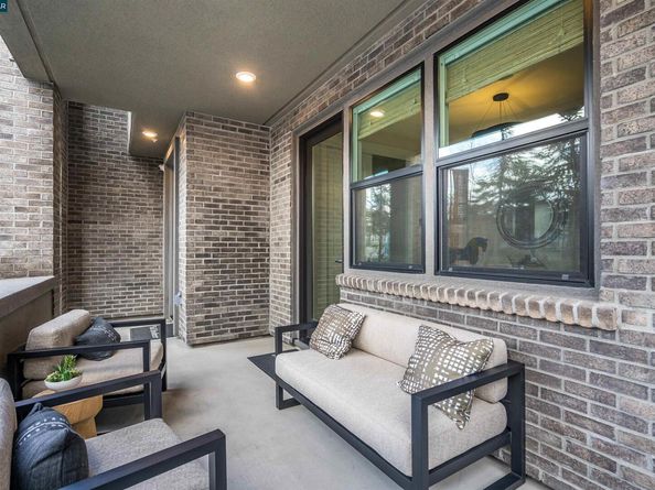 1102 Althea Terraces 1, Sunnyvale CA 94086