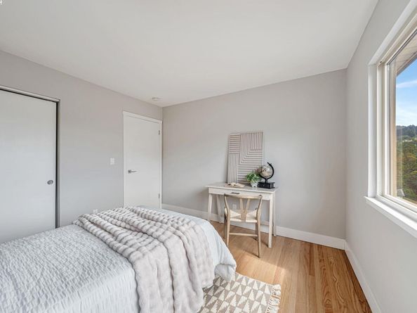 2066 Drake Drive, Oakland CA 94611