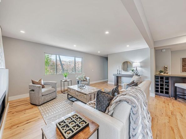 2066 Drake Drive, Oakland CA 94611