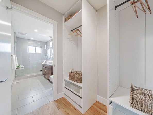2066 Drake Drive, Oakland CA 94611