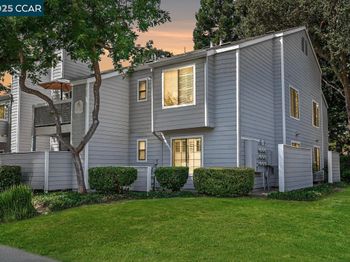 332 Eastridge Dr
