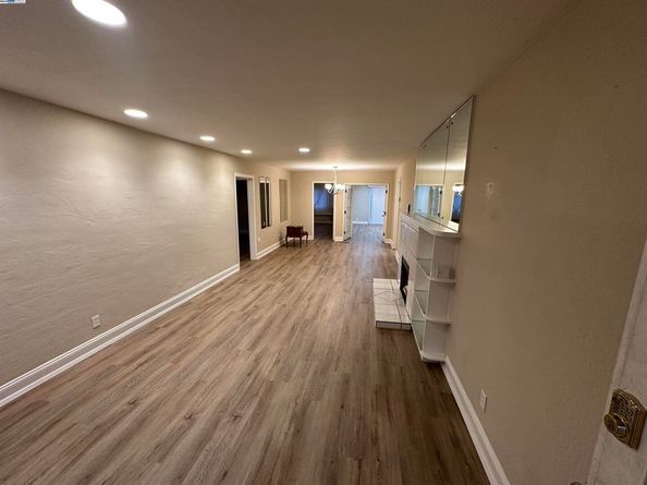7608 Arthur st, Oakland CA 94605