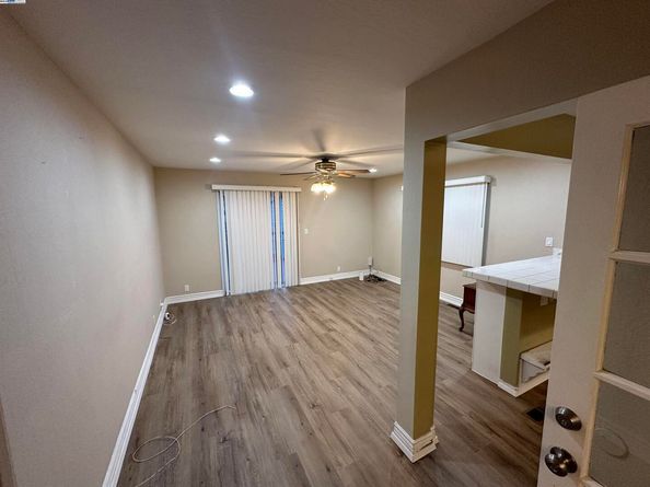 7608 Arthur st, Oakland CA 94605