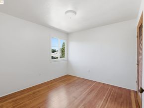 109 Cypress St. C, Alameda CA 94501