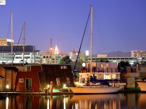 109 Cypress St. C, Alameda CA 94501