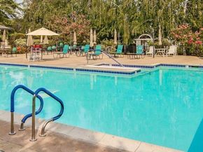 1832 Golden Rain Rd 6, Walnut Creek CA 94595