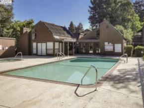 884 Camelback Pl, Pleasant Hill CA 94523
