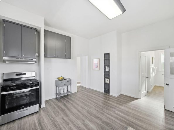 3237 Linden St, Oakland CA 94608