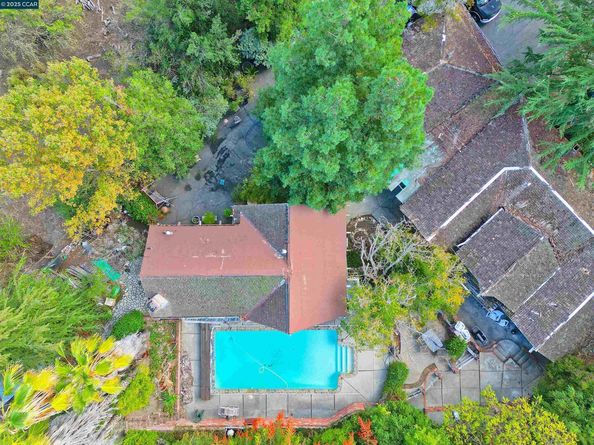 3160 Walnut Blvd, Walnut Creek CA 94597