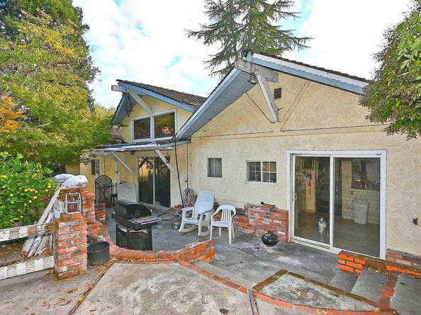 3160 Walnut Blvd, Walnut Creek CA 94597