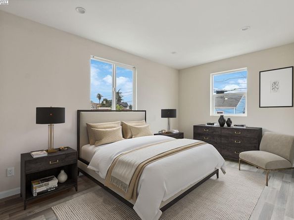 842 E 17th St, Oakland CA 94606