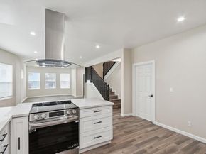 842 E 17th St, Oakland CA 94606