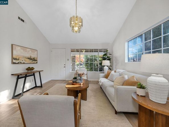 5506 Alaska Dr, Concord CA 94521