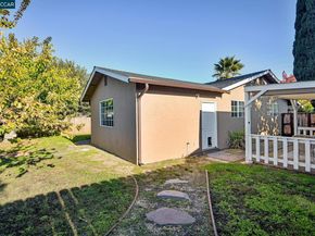 5506 Alaska Dr, Concord CA 94521