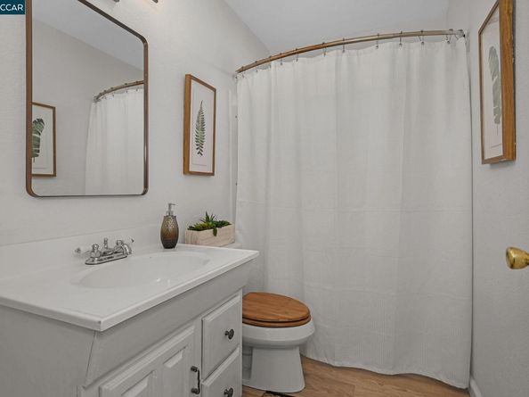 5506 Alaska Dr, Concord CA 94521