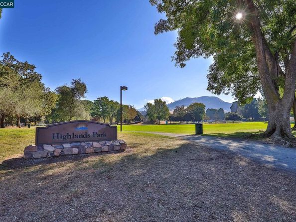 5506 Alaska Dr, Concord CA 94521