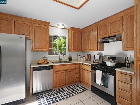 5506 Alaska Dr, Concord CA 94521