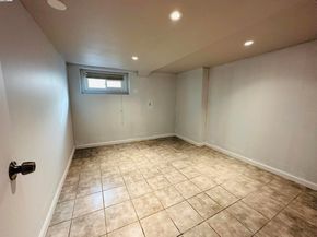 1301 60Th Ave, Oakland CA 94621