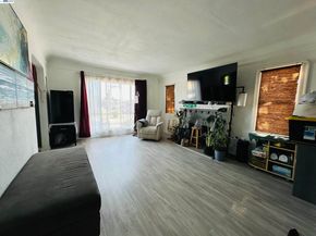 1301 60Th Ave, Oakland CA 94621