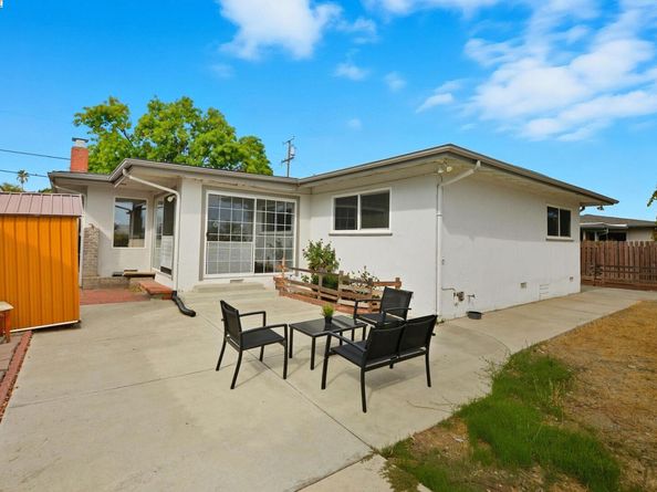1241 Raymond Dr, Pacheco CA 94553