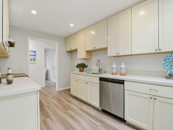 1241 Raymond Dr, Pacheco CA 94553