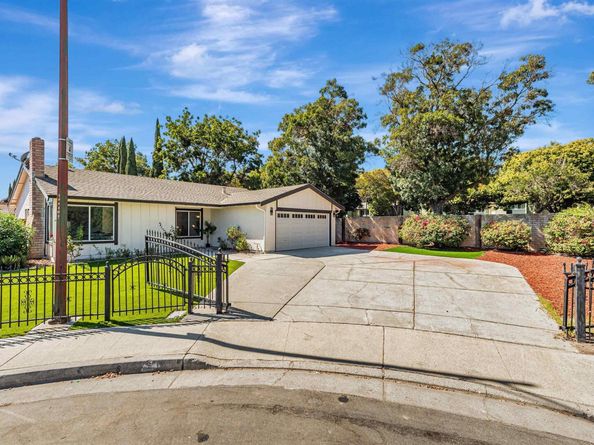 295 Esmeralda Ct, San Jose CA 95116