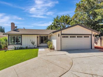 295 Esmeralda Ct