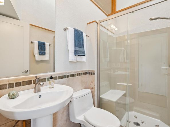 2063 Tapscott Ave., El Cerrito CA 94530