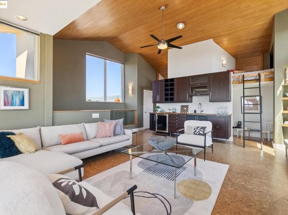 2063 Tapscott Ave., El Cerrito CA 94530