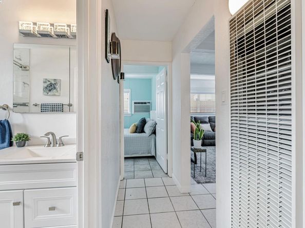 22857 Fuller Ave, Hayward CA 94541