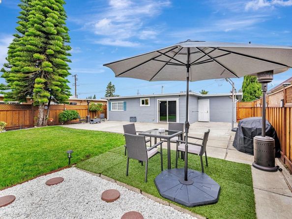 22857 Fuller Ave, Hayward CA 94541