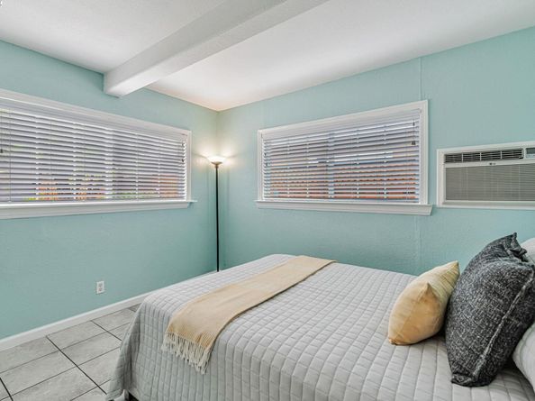 22857 Fuller Ave, Hayward CA 94541