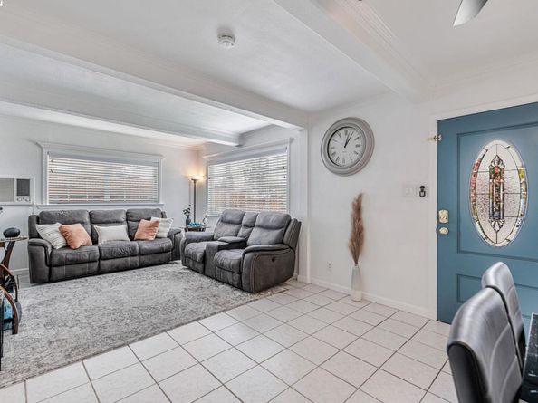 22857 Fuller Ave, Hayward CA 94541