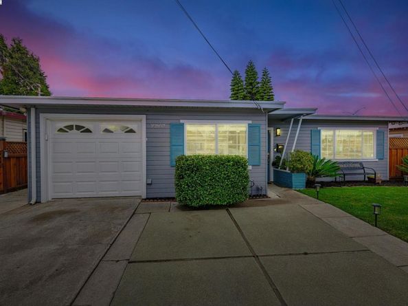22857 Fuller Ave, Hayward CA 94541