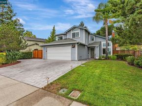 2207 Bridgeport Way, Martinez CA 94553