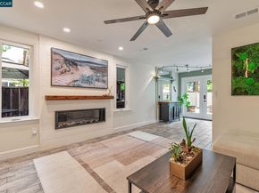 2207 Bridgeport Way, Martinez CA 94553