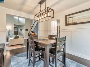 2207 Bridgeport Way, Martinez CA 94553