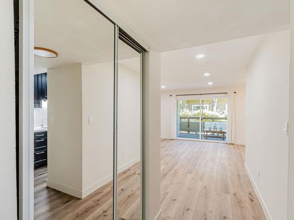 291 Tradewinds Dr 7, San Jose CA 95123