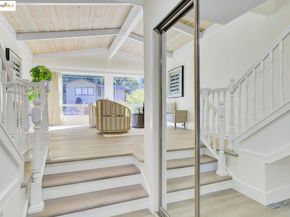 6635 Banning Dr, Oakland CA 94611